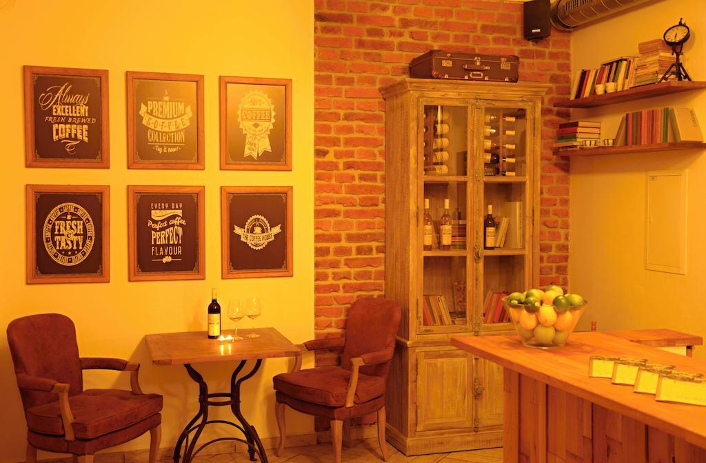 Time Cafe & Penzion Příbram Dış mekan fotoğraf